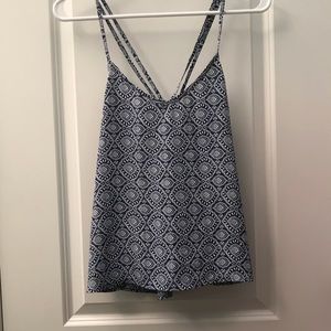 Cross back tank top